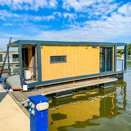 Houseboat - Dom Na Wodzie Båthotell