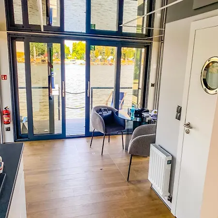 Houseboat - Dom Na Wodzie Hotel na wodzie Wrocław